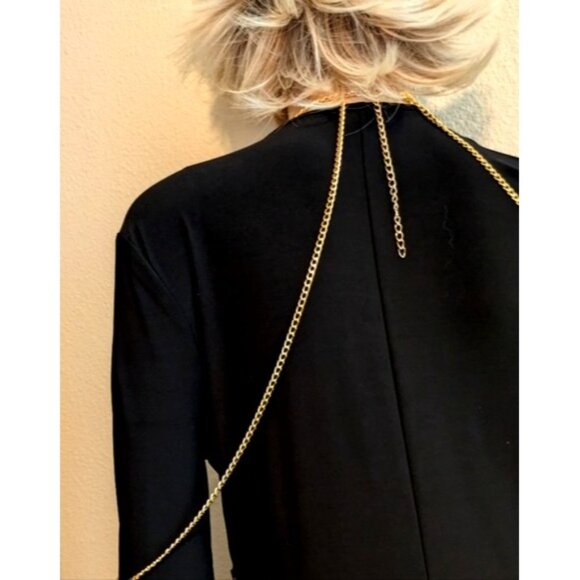 Elegant Black and Gold Maxi Dress - Picture 14 of 15